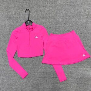 ALO Yoga  Women's Athletic Pink Set Top + Shorts